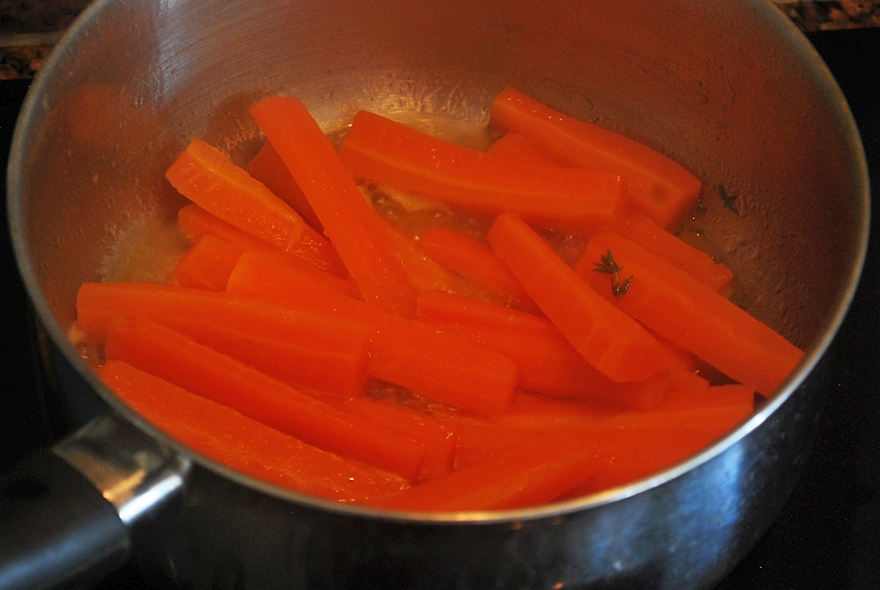 glazing carrots